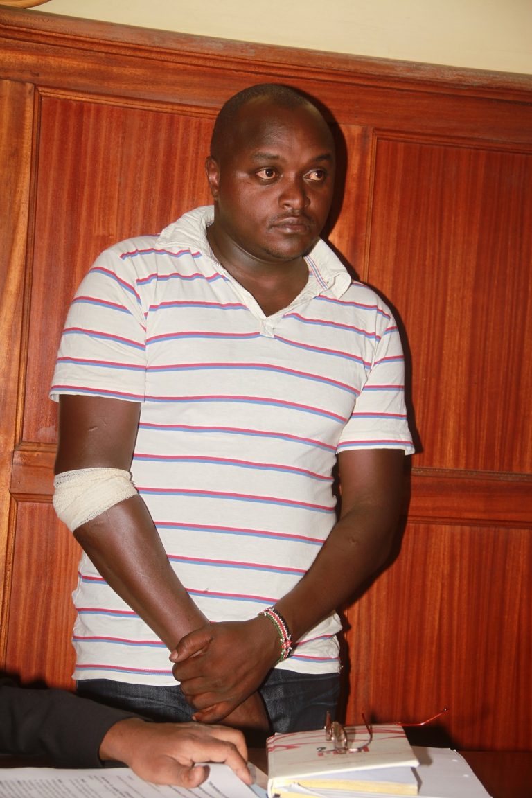 Police officer alleged to have killed his friend at a bar to be detained for five days